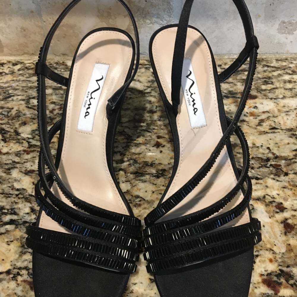 Nina Beaded Sandals Size 8 - Picture 2 of 9